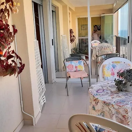 Apartment Apartamanto Frente Al Mar, Un Con Dos Camas, Mas Otra Cama Abatible En El Salon