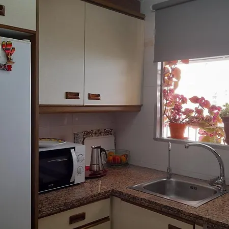 Apartamanto Frente Al Mar, Un Con Dos Camas, Mas Otra Cama Abatible En El Salon * Benicassim